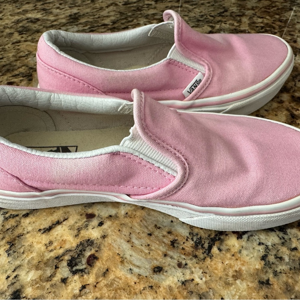 Shoes - Picture 2 of 5